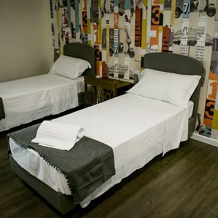 Trastevere Szálloda 5*